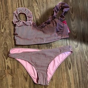 LIKE NEW Pink & Navy Striped Bikini Seersucker Preppy